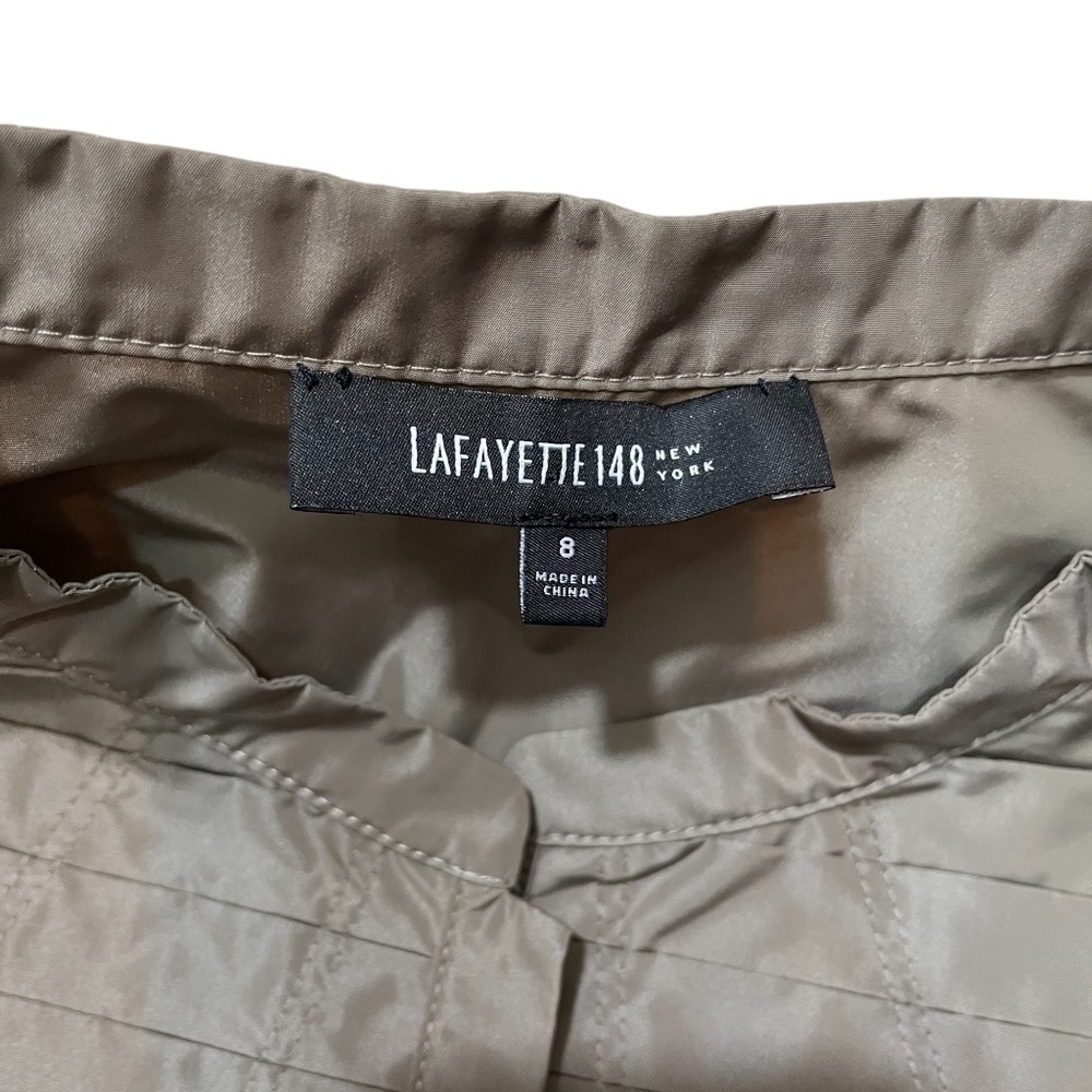 Lafayette 148 Medium 100% Polyester Side Zip‎ Taupe Size 8 Pleated Front Blouse - Picture 3 of 6